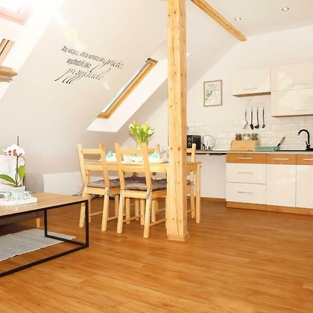Apartament W Rynku Устшики-Дольне Экстерьер фото